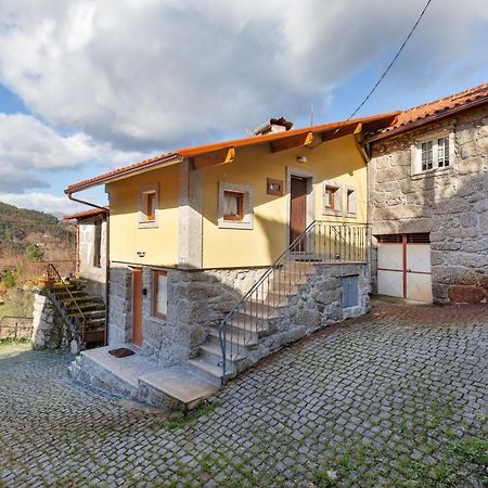 Casa Das Bonecas Vieira do Minho Eksteriør bilde